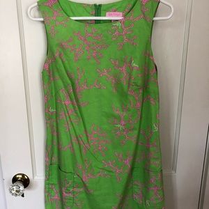 Lilly Pulitzer dress. Sleeveless. Coral print